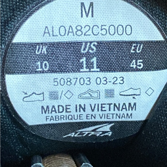 Altra Paradigm 7 And Provision 7 Sneaker Bundle Size 11 Medium - Picture 5 of 9